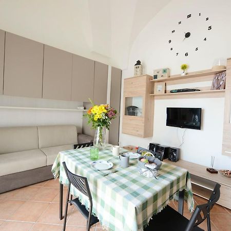 Casa Victoria Apartment ออสตูนี ภายนอก รูปภาพ